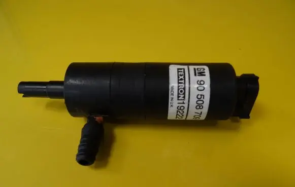 Opel Vectra B Headlight washer pump 90508709