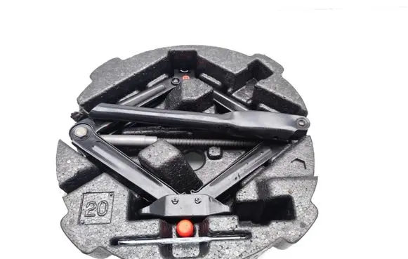 Opel Mokka X Lift Jack 95437620 E39051A
