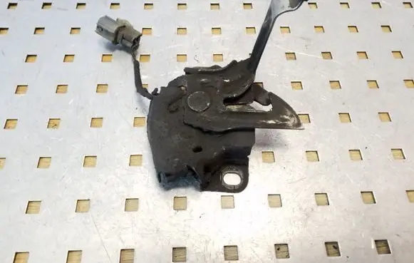 Honda FR-V Engine bonnet/hood lock/catch