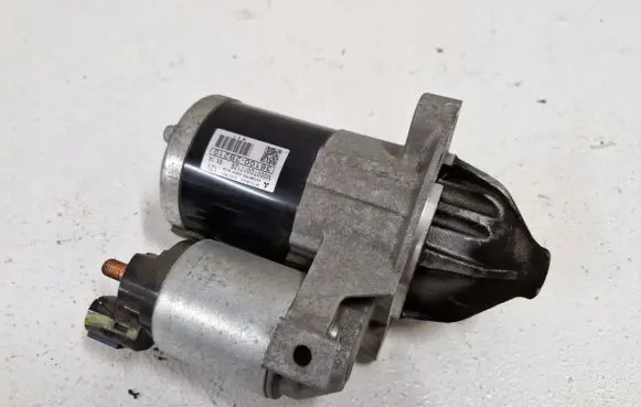 Hyundai Tucson TL Starter motor 36100-2B210