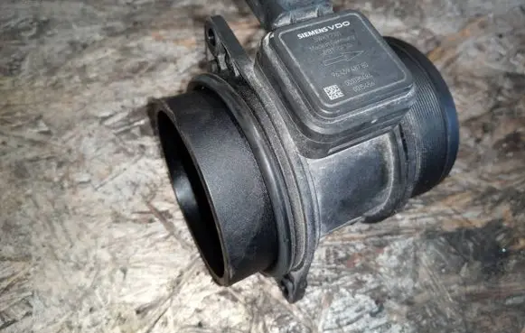 Peugeot 407 Mass air flow meter 5WK97001 9645948780 001035484