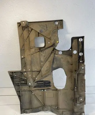 Mazda 6 Engine splash shield/under tray GHP956122 K6805