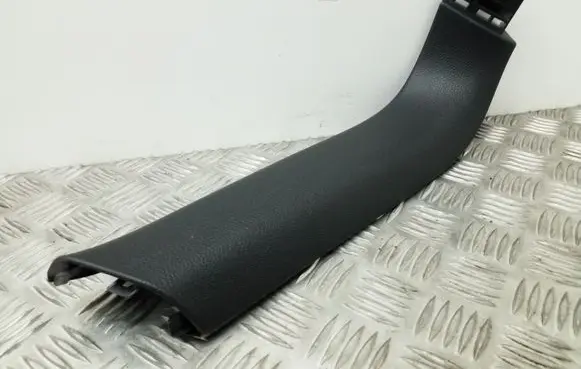 Volkswagen Sharan Tailgate/trunk side cover trim 7N0867703