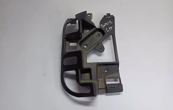Peugeot 5008 II Rear bumper mounting bracket 9829979880