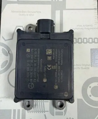 Mercedes-Benz C W205 Distronic sensor radar A0009003212