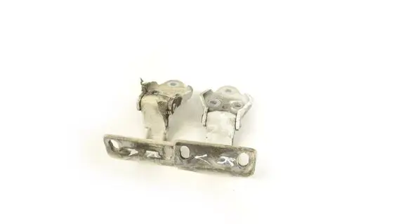 Volkswagen Tiguan Front door upper hinge 
