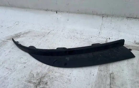 Opel Astra J Front bumper lip 13264406