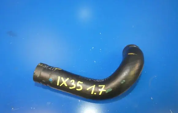 Hyundai ix35 Engine coolant pipe/hose 25850-2A850