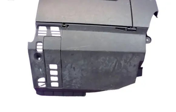 Audi A2 Glove box