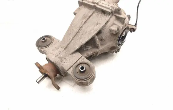 Infiniti Q50 Rear differential