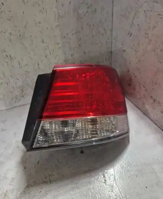 Subaru Legacy Rear/tail lights 22020068