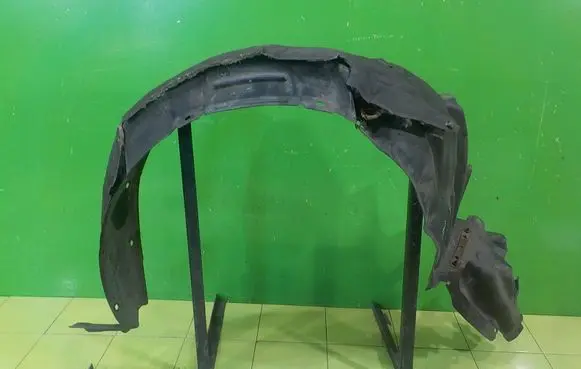 Toyota Prius (XW20) Front arch PRZOD PRAWE