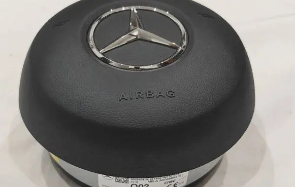 Mercedes-Benz CLA C118 X118 Steering wheel airbag 62850050A 40256236100 A0008604101