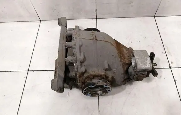 Mercedes-Benz S W220 Rear differential A2203507814