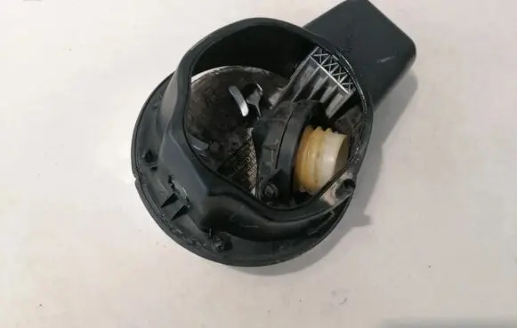 KIA Ceed Fuel tank cap 695131h500
