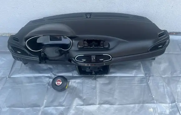 Fiat Tipo Dashboard