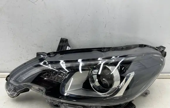Peugeot 108 Headlight/headlamp 90026268