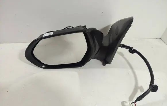 Toyota Yaris XP210 Front door electric wing mirror 87940K0030 E8049749