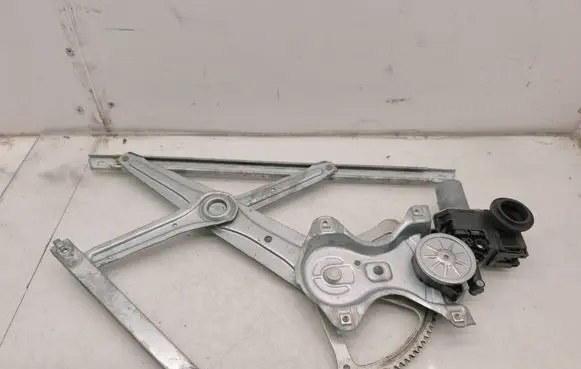 Toyota C-HR I Front door window regulator with motor 85720F4010