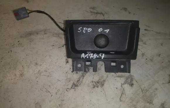Volvo S80 Cigarette lighter 9168129