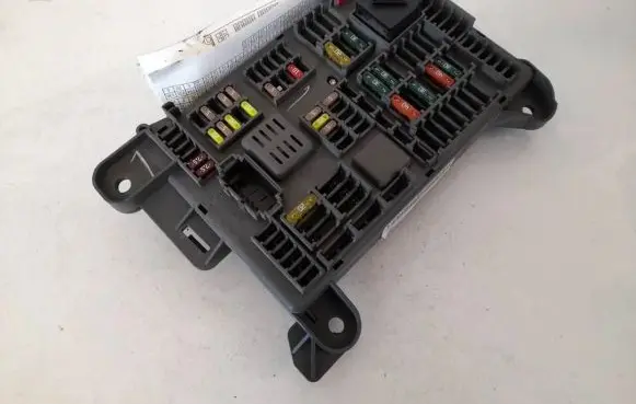 BMW X5 E70 Fuse box set 518954020a 693168703