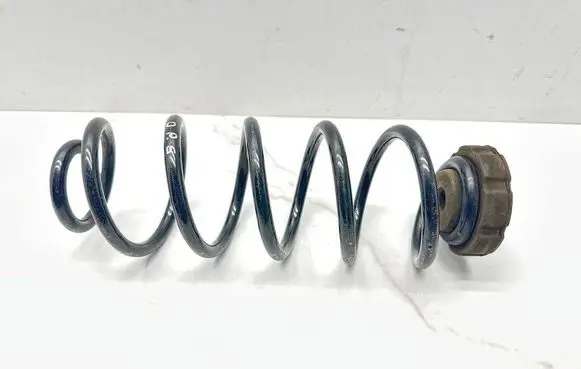 Audi A5 8T 8F Rear coil spring 