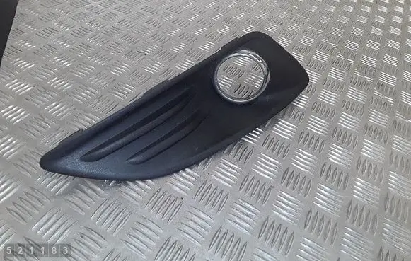 Ford Fiesta Front grill C1BB15A298A