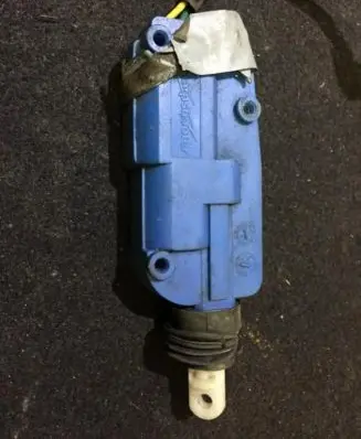 Chrysler Voyager Central locking motor zl01258363