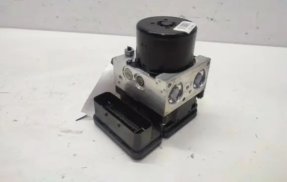 Volvo XC60 ABS Pump 31423348 17W035