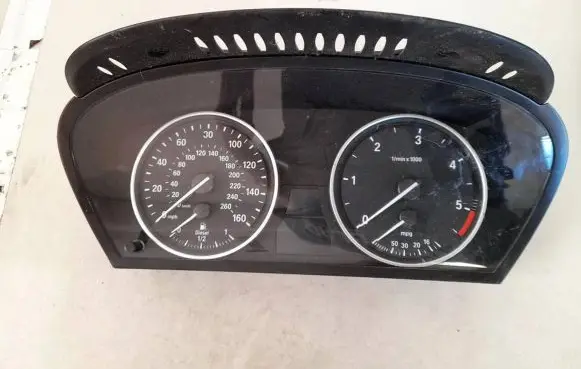 BMW X5 E70 Speedometer (instrument cluster) 62119218856 a2c53375656