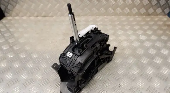 Lexus ES 250 - 300 - 330 Gear shifter/selector 3356033400