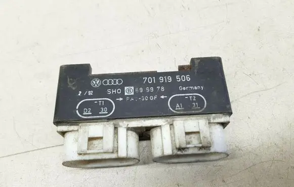 Audi A6 S6 C5 4B Coolant fan relay 701919506 nr7497