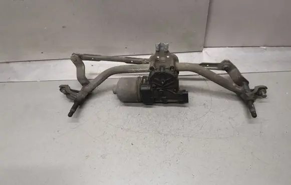 Peugeot 207 Front wiper linkage and motor 3397020769 9650380780 0390241540