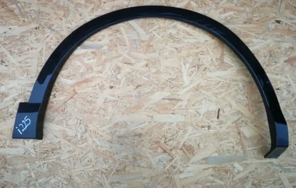 Nissan Qashqai Front arch trim 63810HV11A