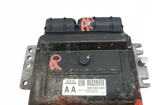 Nissan Micra Engine control unit/module MEC37-300-C1