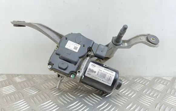Opel Zafira C Front wiper linkage and motor 13262437 1272051