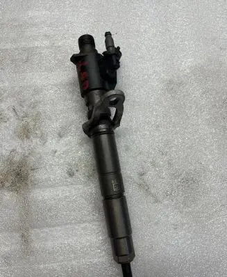 Volvo V40 Fuel injector 31303238 0445116046 B445141