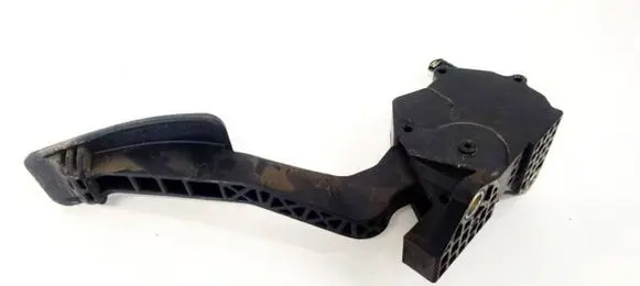 Subaru Impreza III Accelerator throttle pedal 1988007120