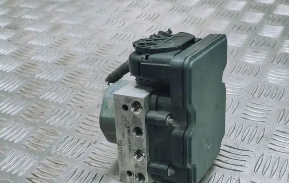 Dacia Sandero ABS Pump 2265106455 476603249R