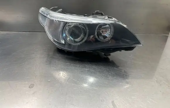 BMW 5 E60 E61 Headlight/headlamp