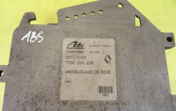 Renault Twingo I ABS control unit/module 7700830226