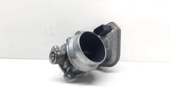 BMW X1 E84 Throttle valve 7804373
