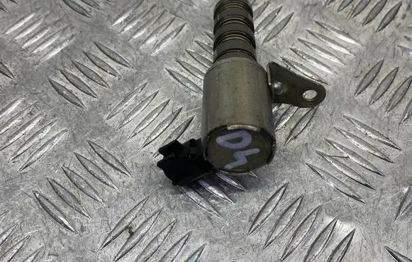 Jeep Grand Cherokee Camshaft vanos timing valve 53022338AB