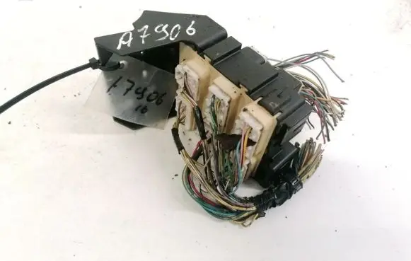 Toyota Corolla Verso AR10 Fuse box set
