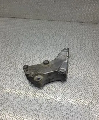 Mercedes-Benz E C207 W207 Engine mounting bracket A6510940039