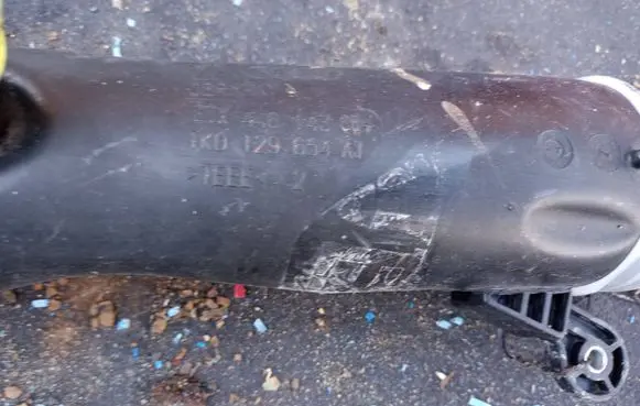 Volkswagen Golf V Air intake hose/pipe 1k0129654aj