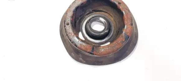 Mercedes-Benz C W203 Coil spring mount a2033211084