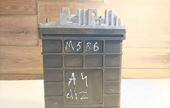 Audi A4 S4 B5 8D Engine control unit/module 0281001366367 028906021F