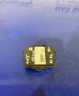 Volvo XC60 Headlight ballast module Xenon 90053126
