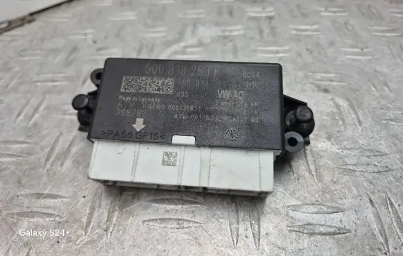 Skoda Octavia Mk3 (5E) Parking PDC control unit/module 5Q0919283F